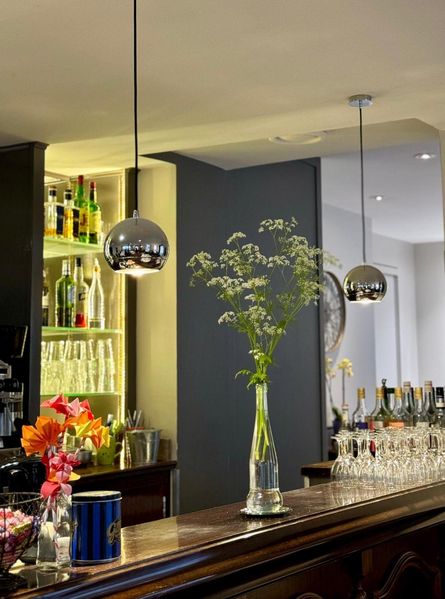 Le Vésinet 奥伯格德斯玛其斯3号旅馆酒店 外观 照片